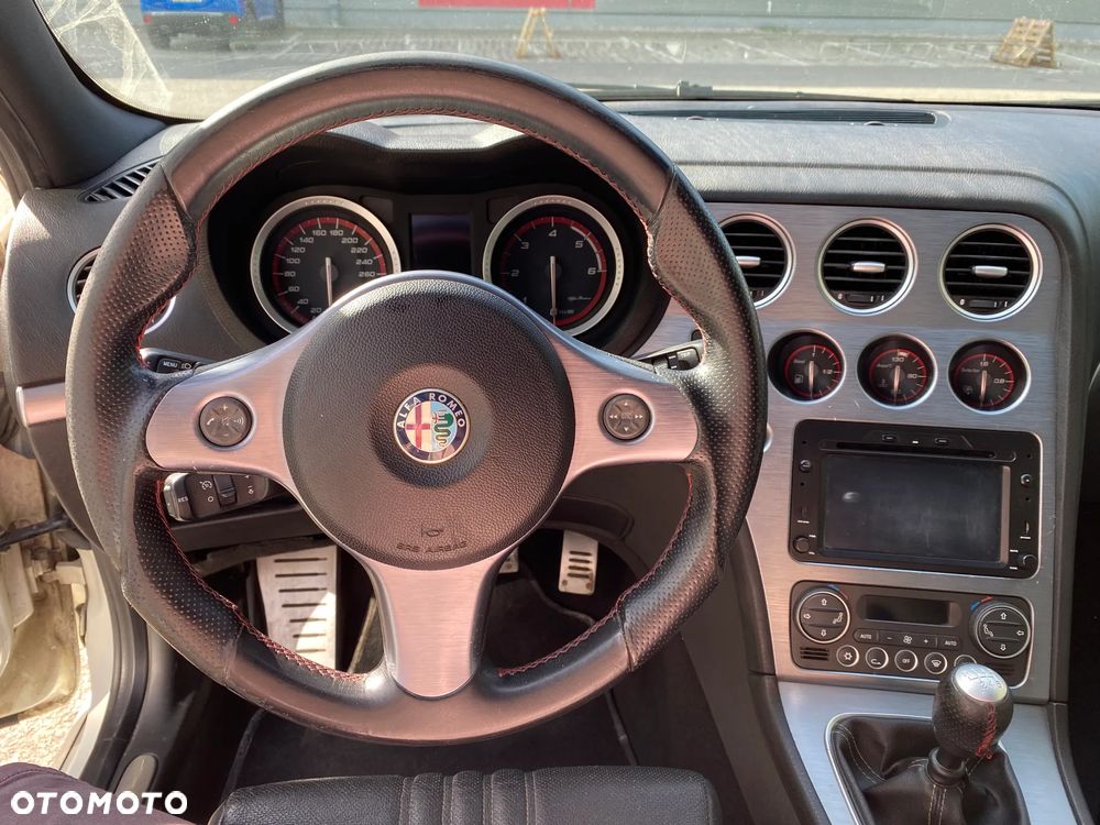 Alfa Romeo 159 1.9 JTDM 16V DPF ti - 14