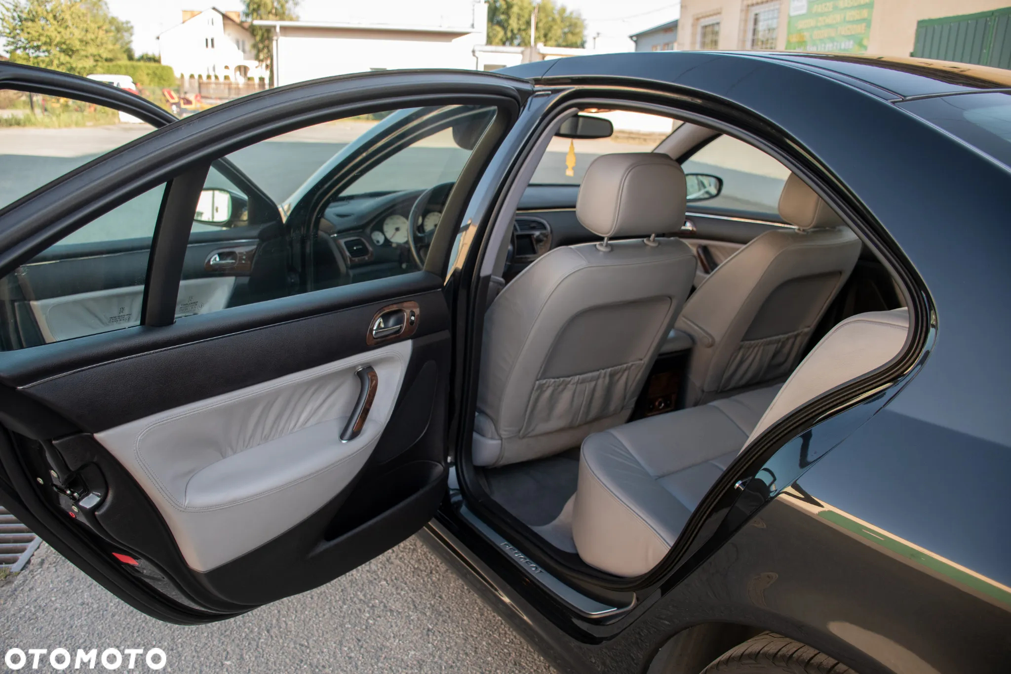 Peugeot 607 3.0 Pack Ivoire Tiptronic - 26