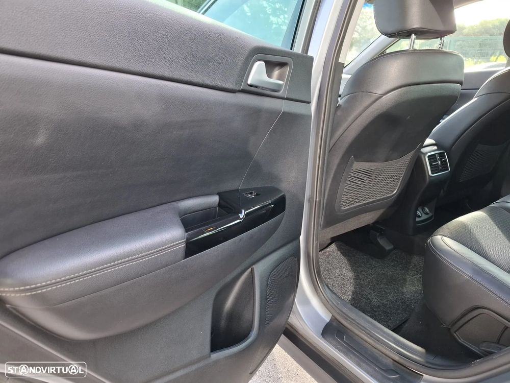 Kia Sportage 1.6 CRDI ISG TX - 36