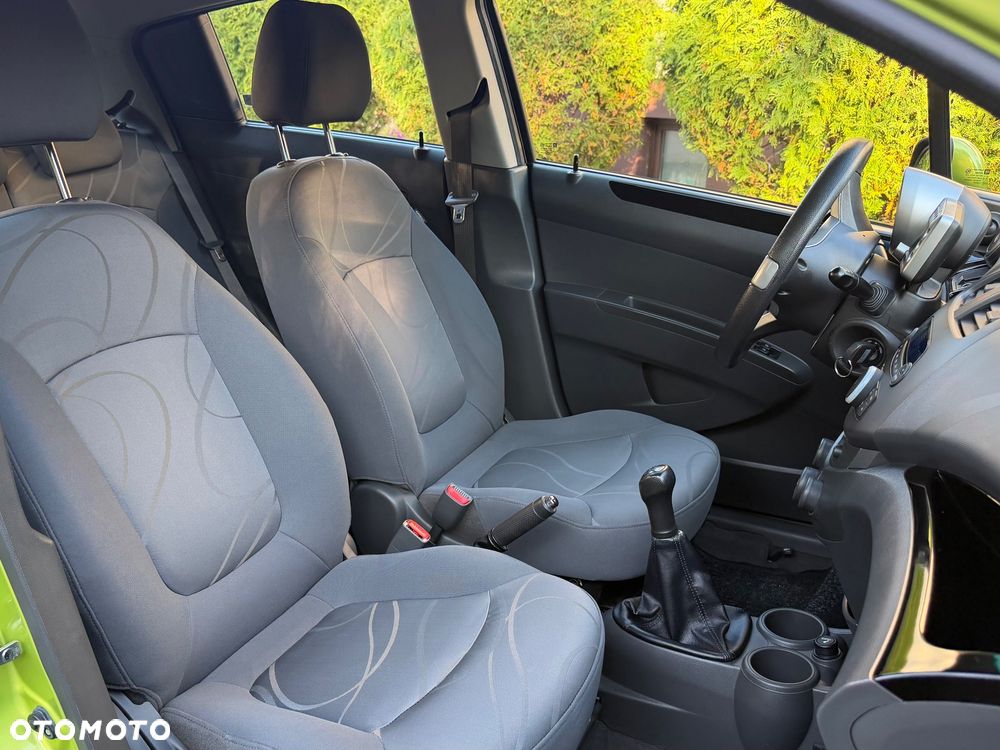 Chevrolet Spark - 12