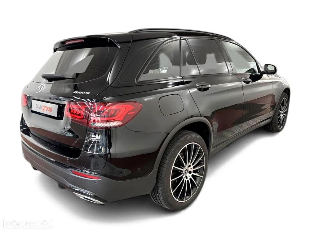 Mercedes-Benz GLC 300 de 4Matic 9G-TRONIC AMG Line - 2