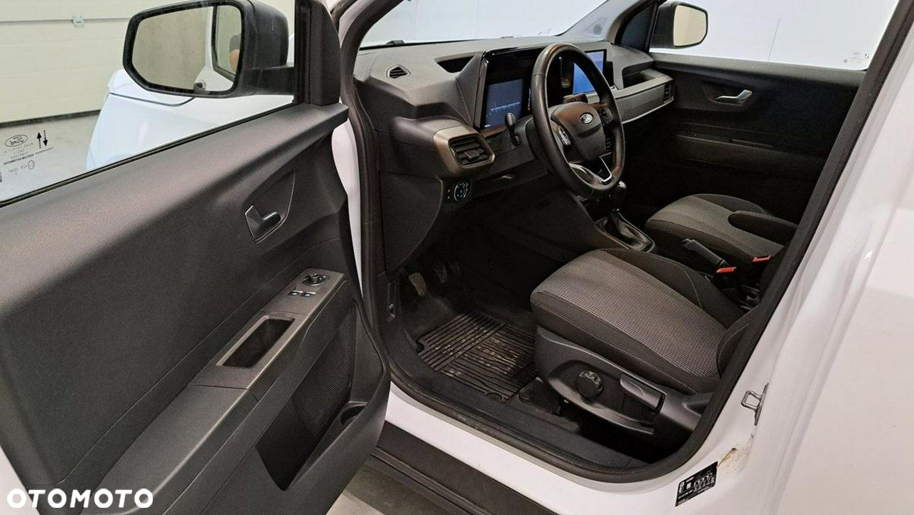 Ford Transit Courier - 7