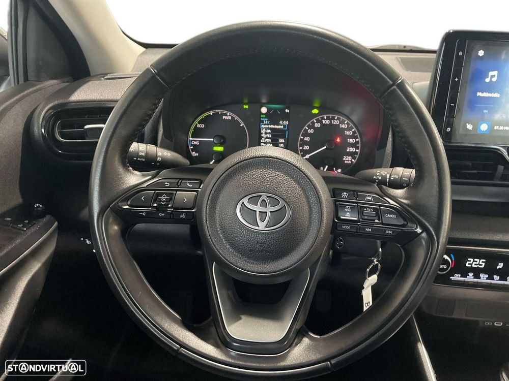 Toyota Yaris - 14
