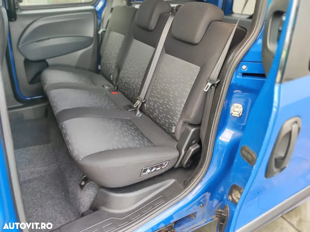 Opel Combo - 17