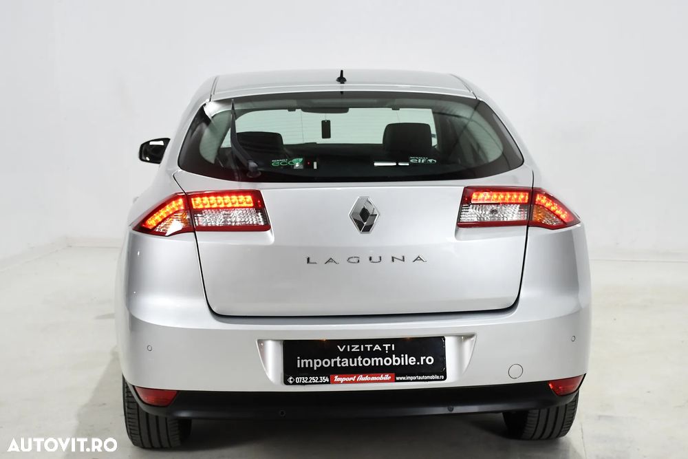 Renault Laguna - 12