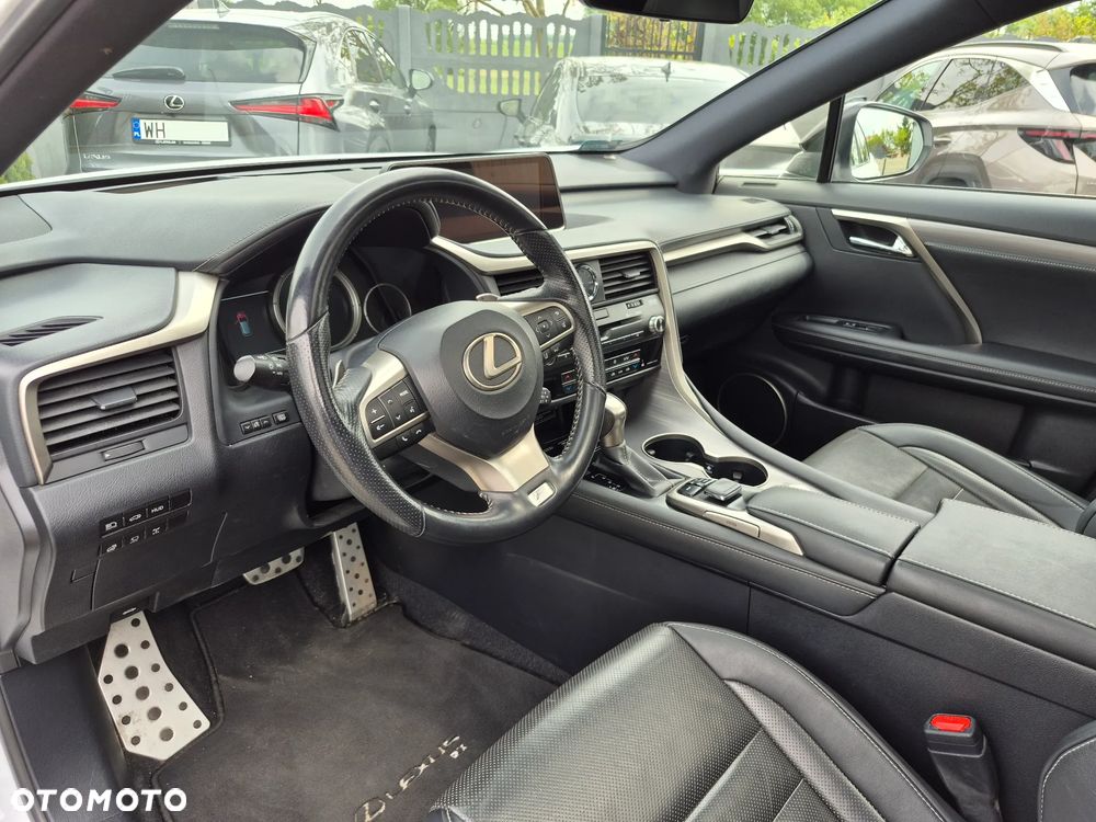 Lexus RX 200t / 300 F Sport - 21