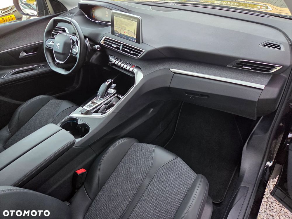 Peugeot 3008 PureTech 130 Stop & Start GPF EAT8 Allure - 16