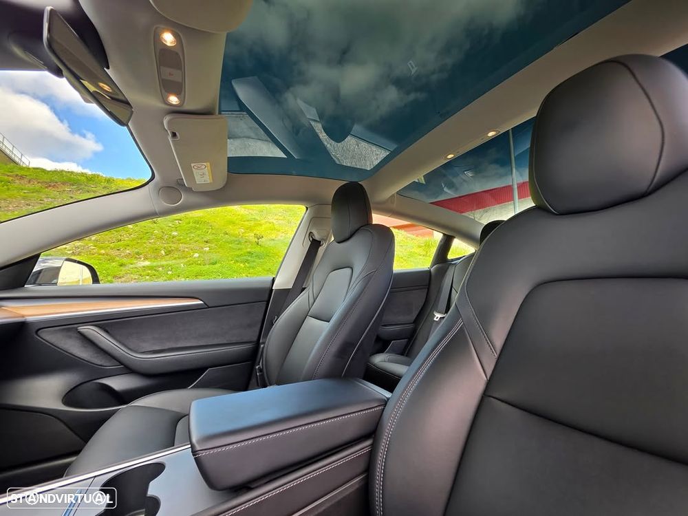 Tesla Model 3 Long Range AWD Dual Motor Performance - 6