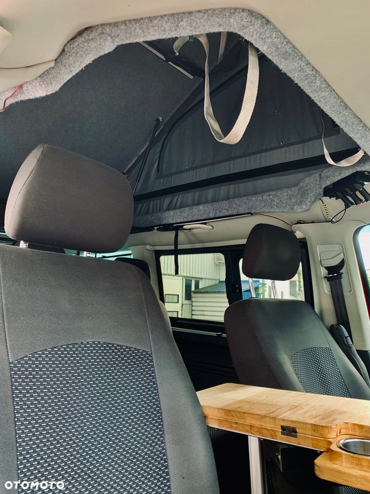 Volkswagen Caravelle 2.0 TDI L2 Highline DSG - 22