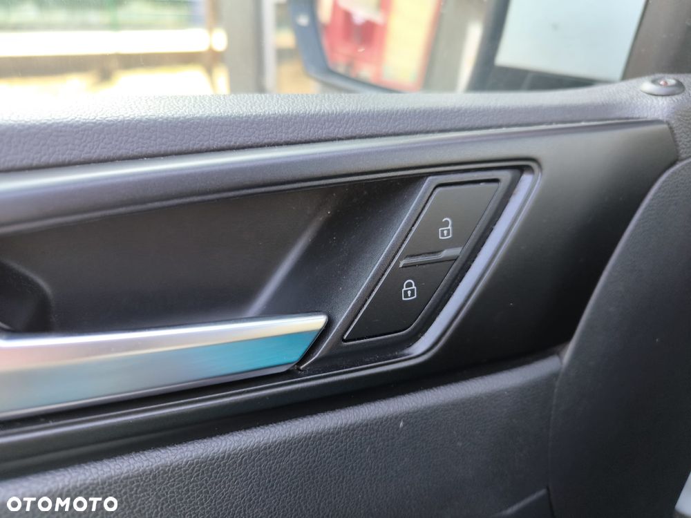 Volkswagen Polo - 16