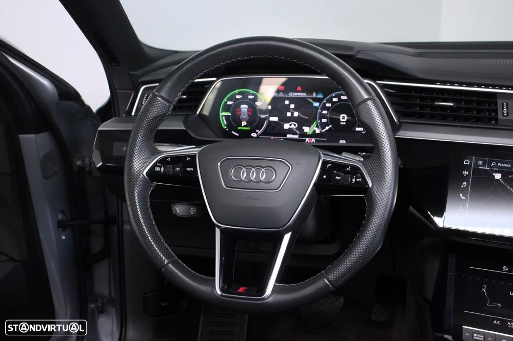 Audi e-tron 55 quattro S line - 10