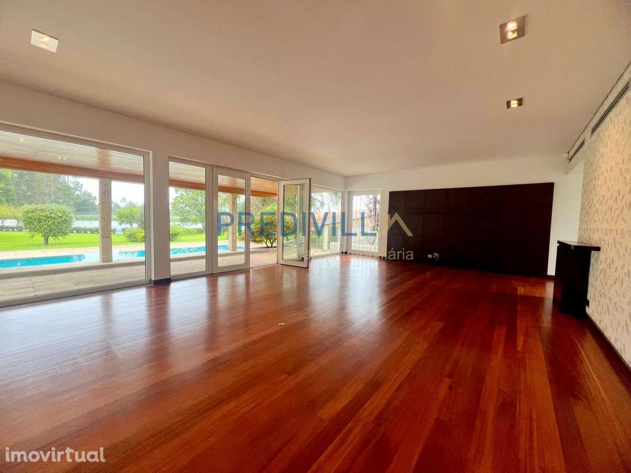 Moradia Isolada T5 Venda em Vilar de Pinheiro,Vila do Conde - Grande imagem: 3/60