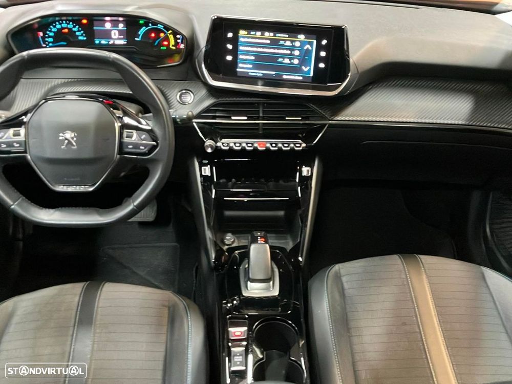 Peugeot e-2008 50 kWh Allure - 10