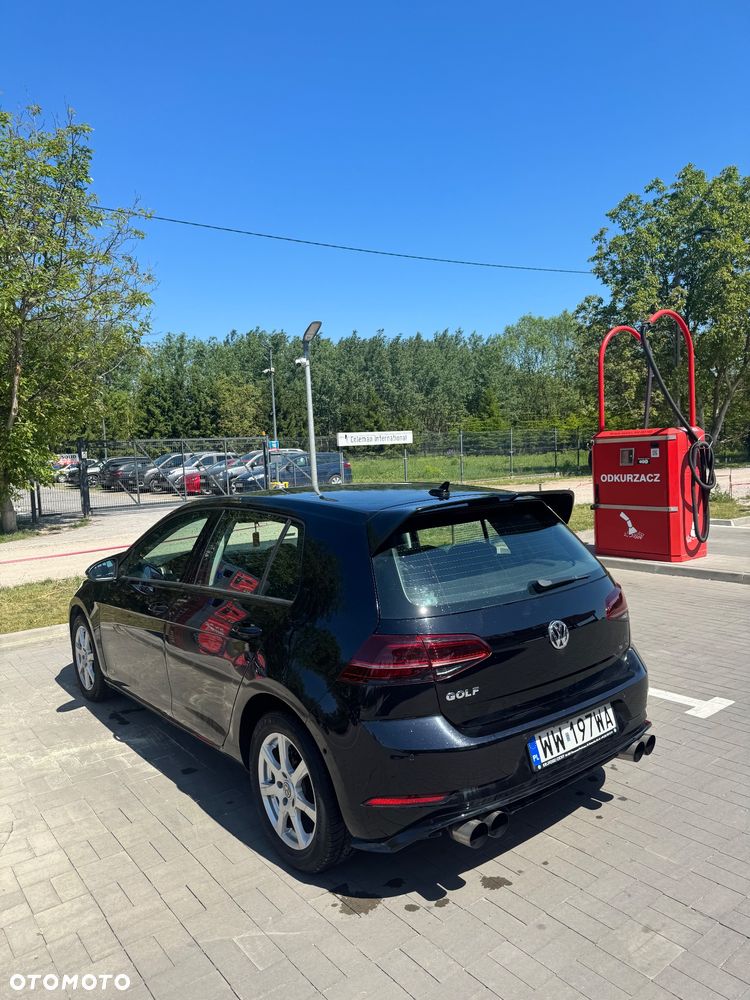 Volkswagen Golf 1.6 TDI Comfortline - 9