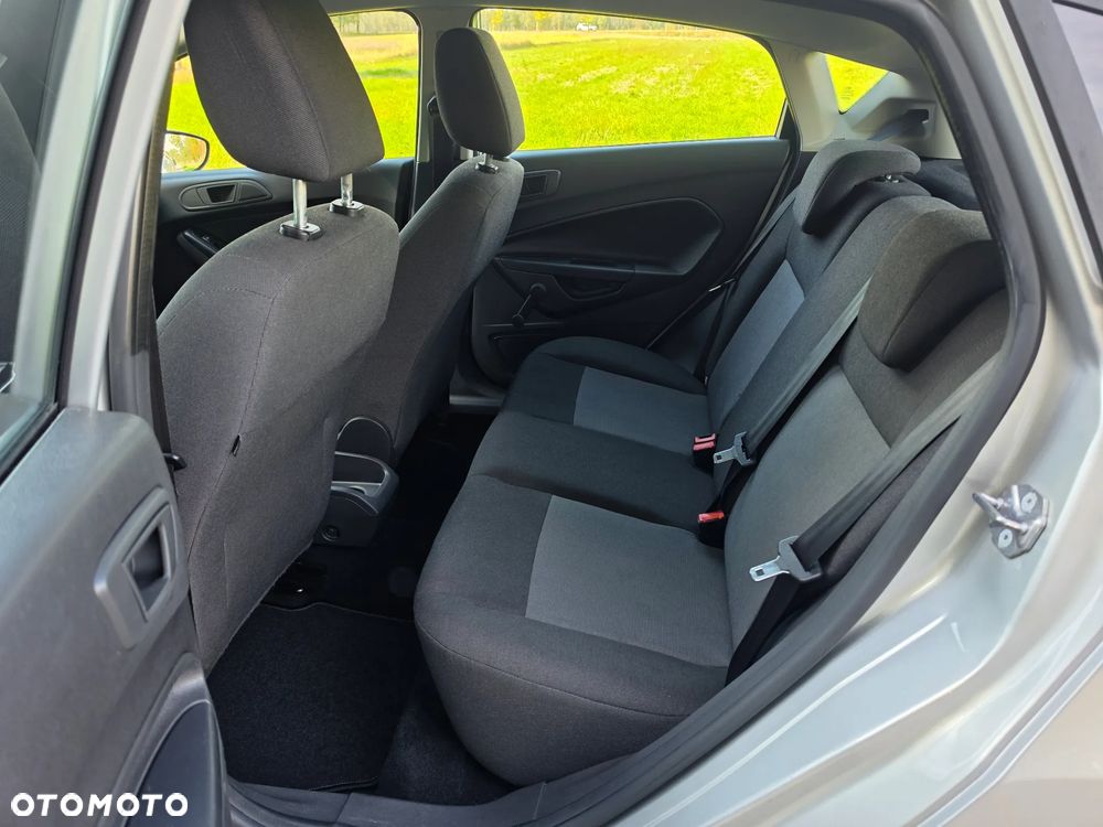 Ford Fiesta 1.25 SYNC Edition - 12