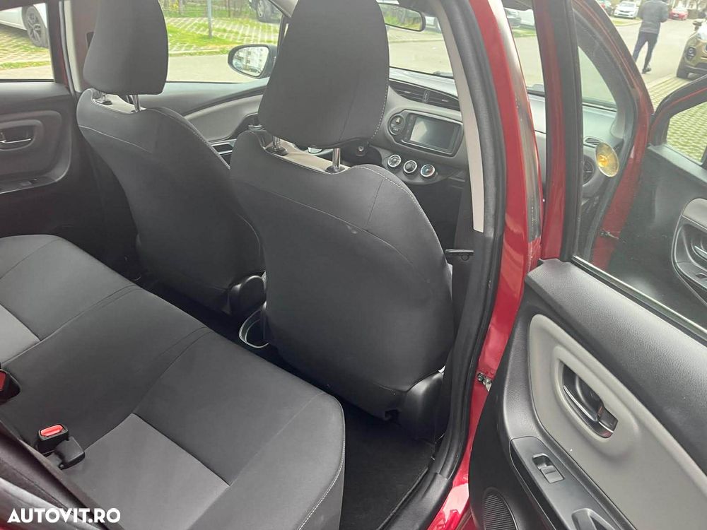 Toyota Yaris 1.5 L VVT-iE Multidrive S Active - 10