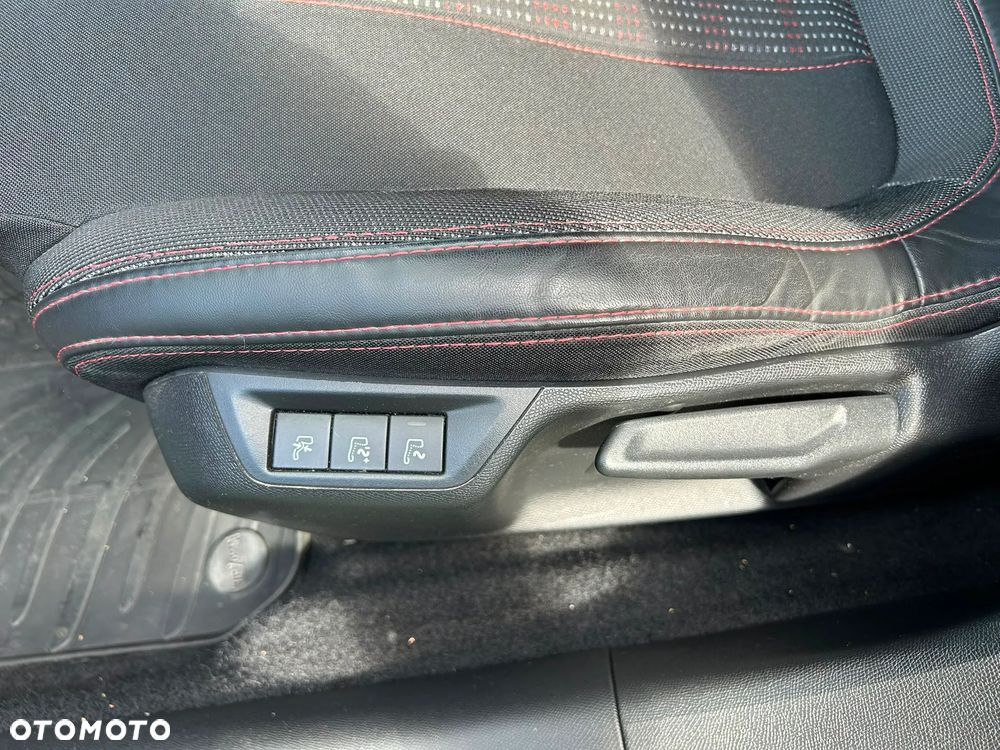 Peugeot 308 PureTech 130 GPF Stop & Start GT - 15