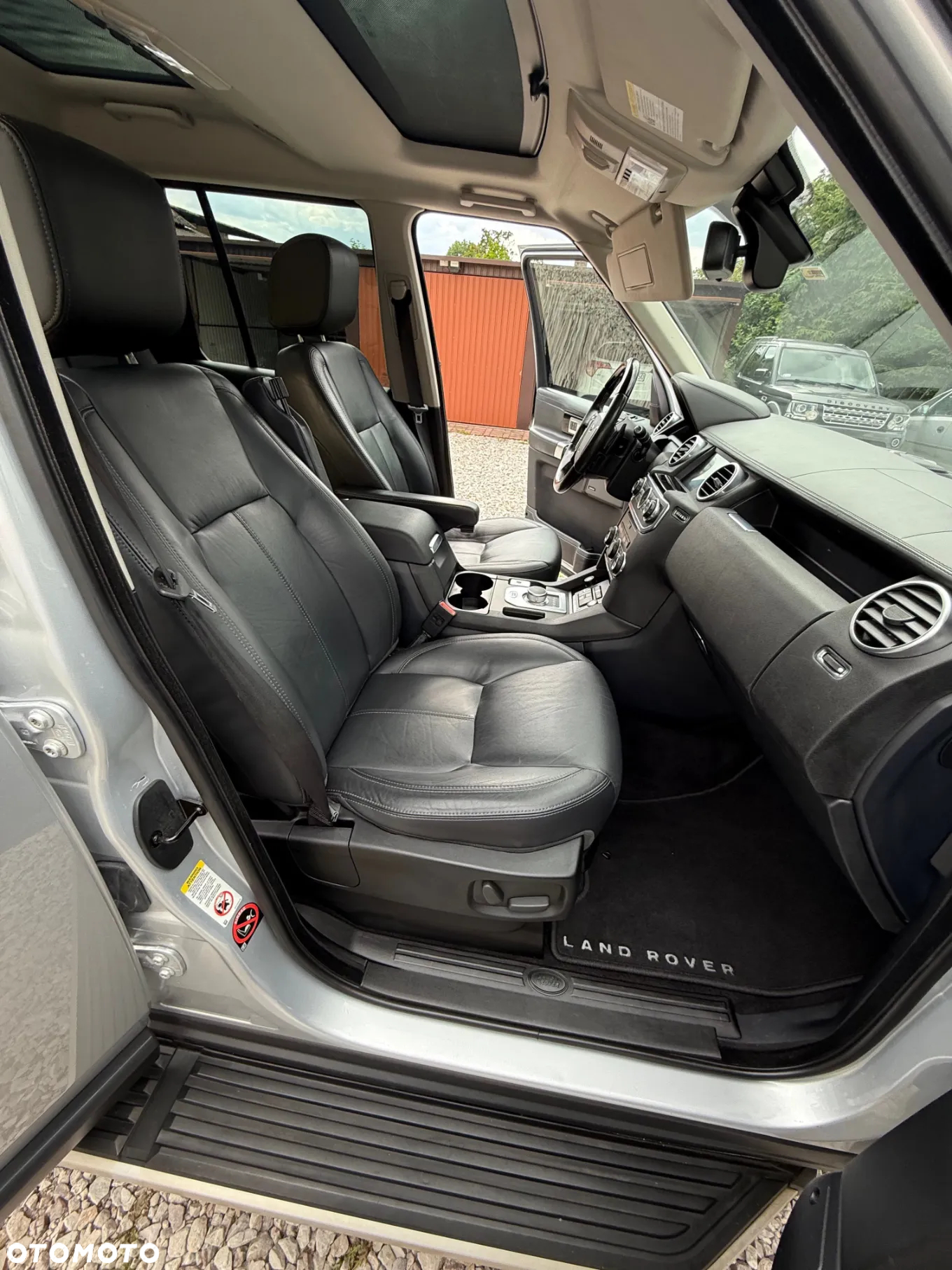 Land Rover Discovery 3.0 Si6 HSE Luxury - 9