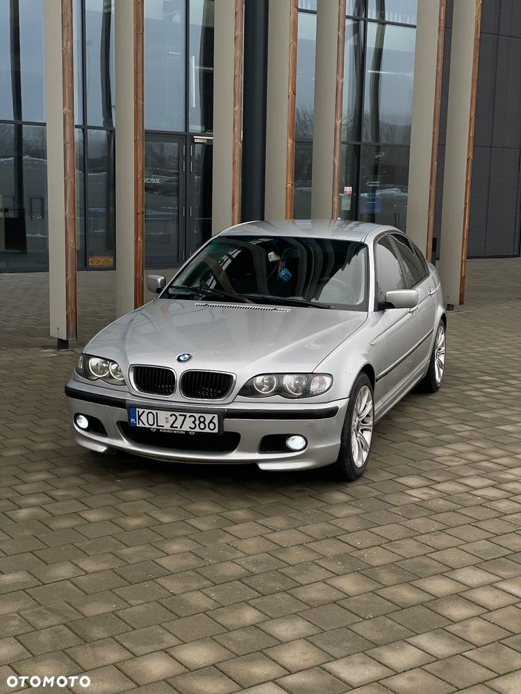 BMW Seria 3 320d Edition Sport - 17