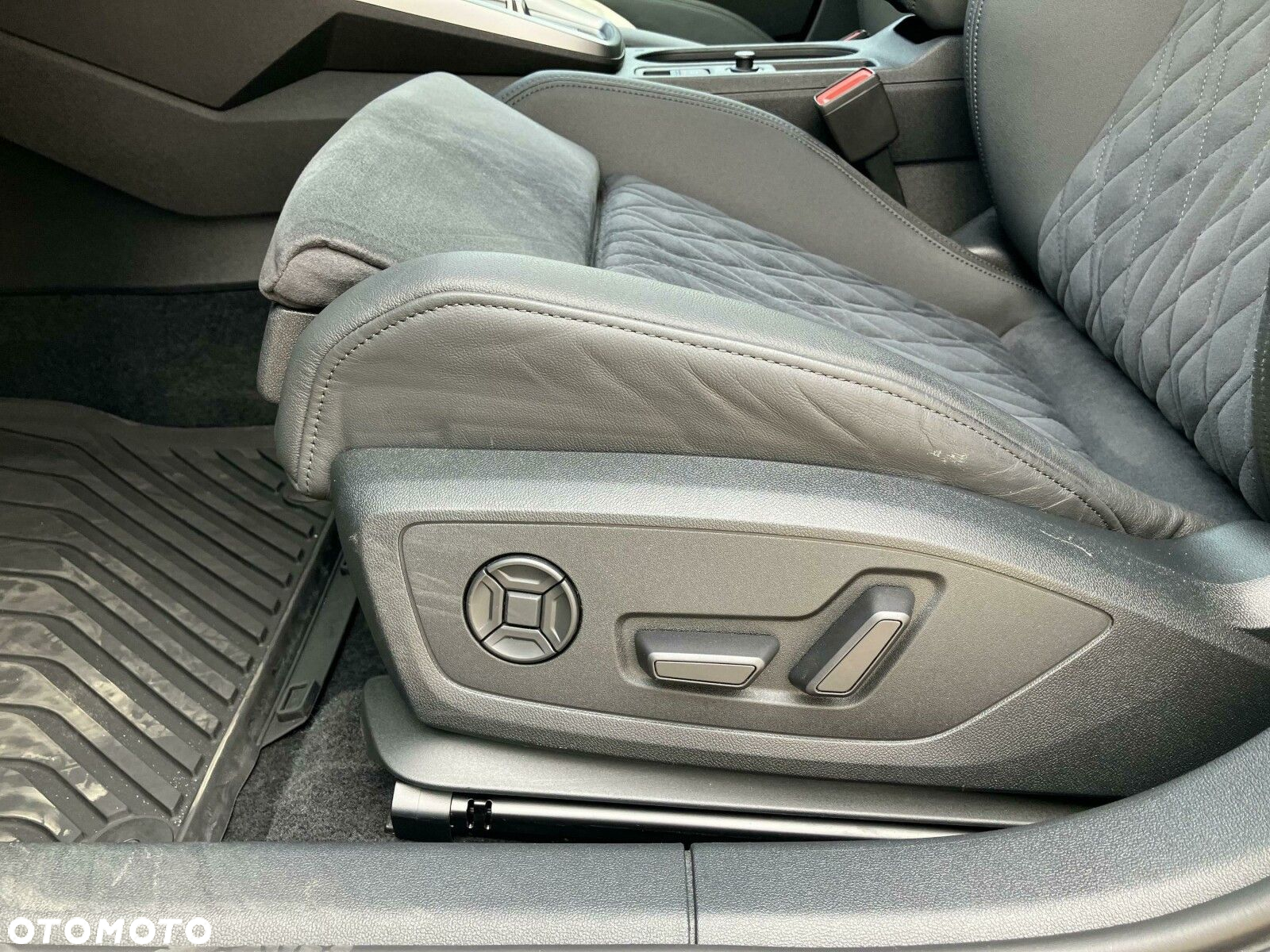 Audi RS3 Sportback TFSI Quattro S tronic - 11