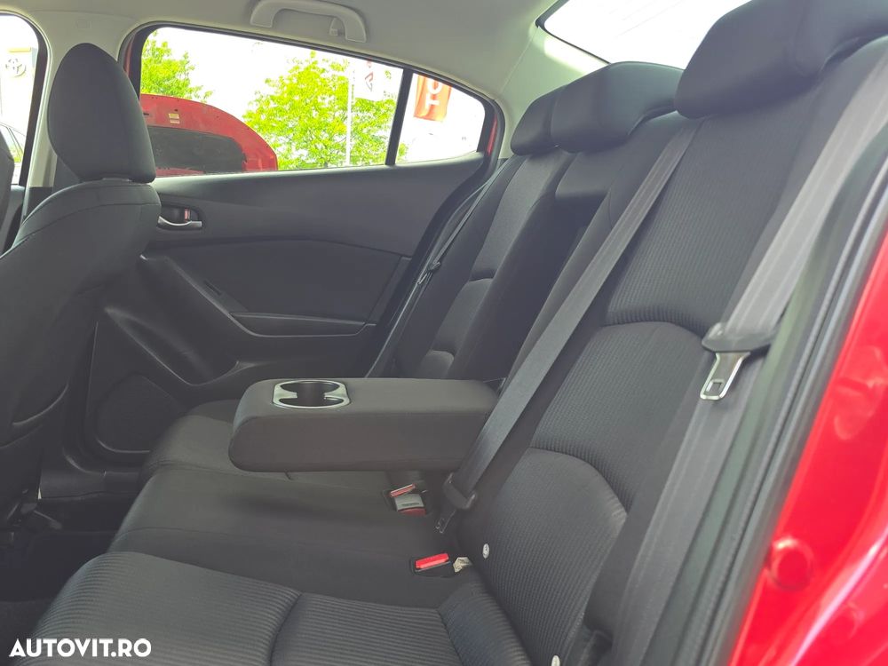 Mazda 3 G120 Revolution - 19