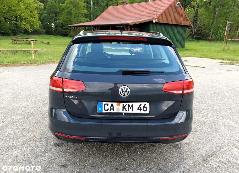 Volkswagen Passat Variant 2.0 TDI SCR DSG Comfortline - 12