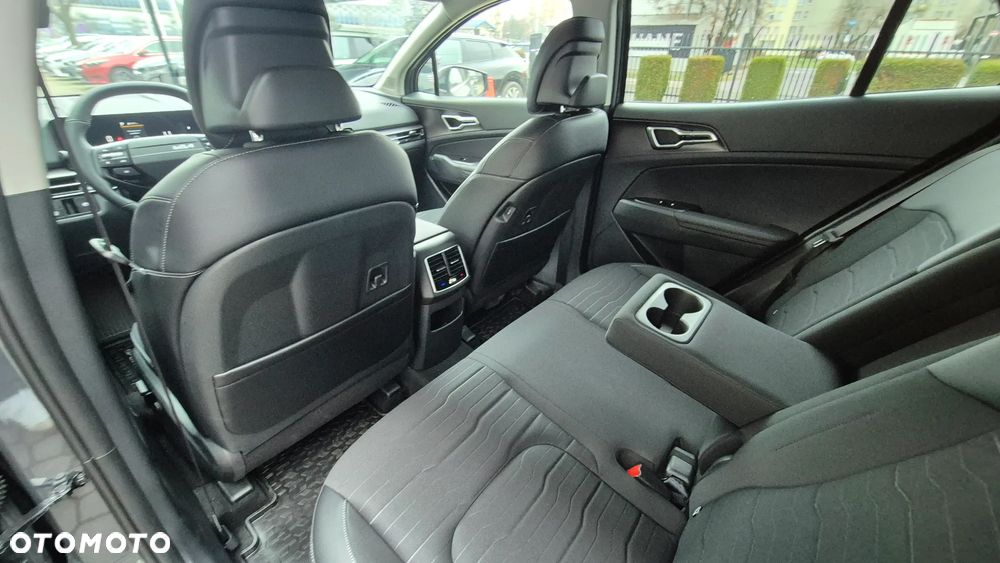 Kia Sportage 1.6 T-GDI HEV L 2WD - 13