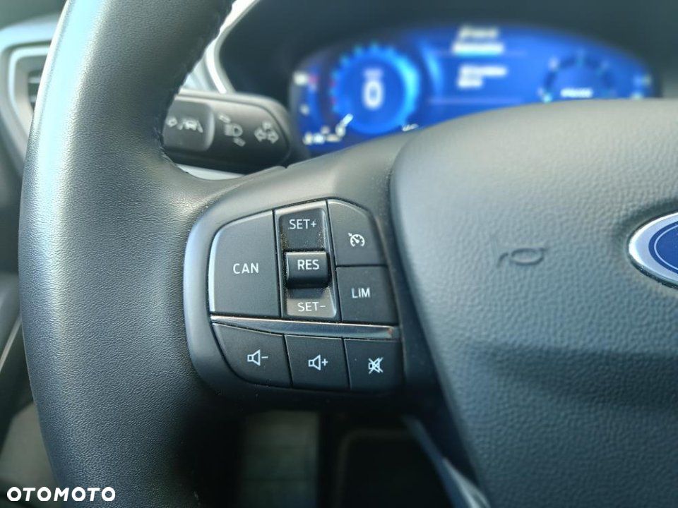 Ford Focus - 12