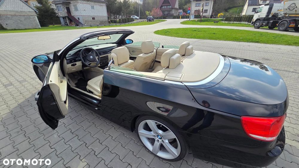 BMW Seria 3 320i - 4