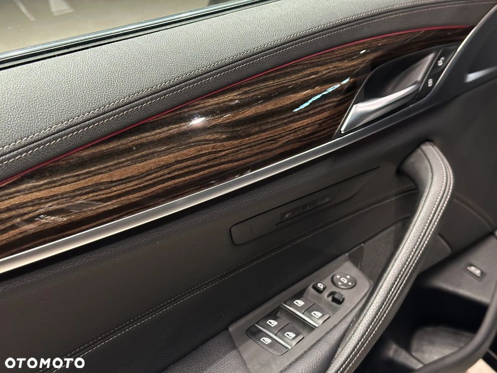 BMW Seria 5 520d xDrive MHEV Luxury Line - 21