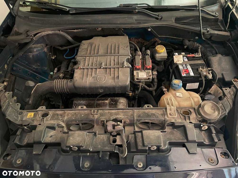 Fiat Punto - 5