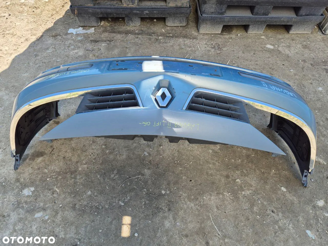 ZDERZAK RENAULT LAGUNA II LIFT 05r- - 5