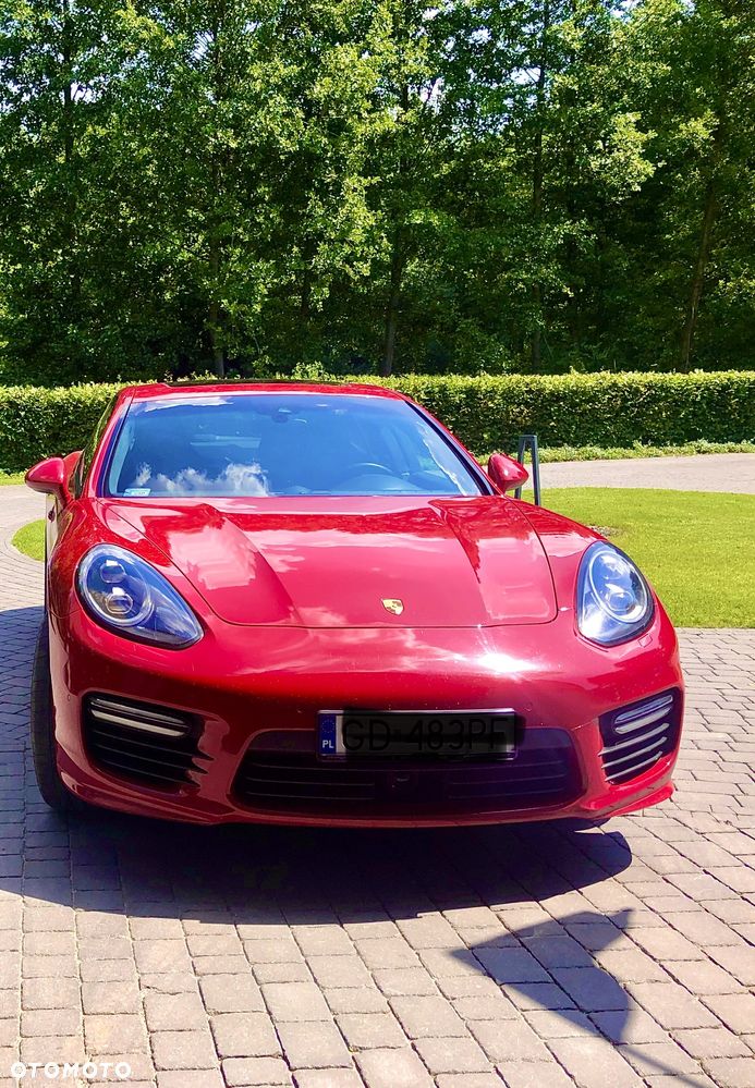 Porsche Panamera - 21