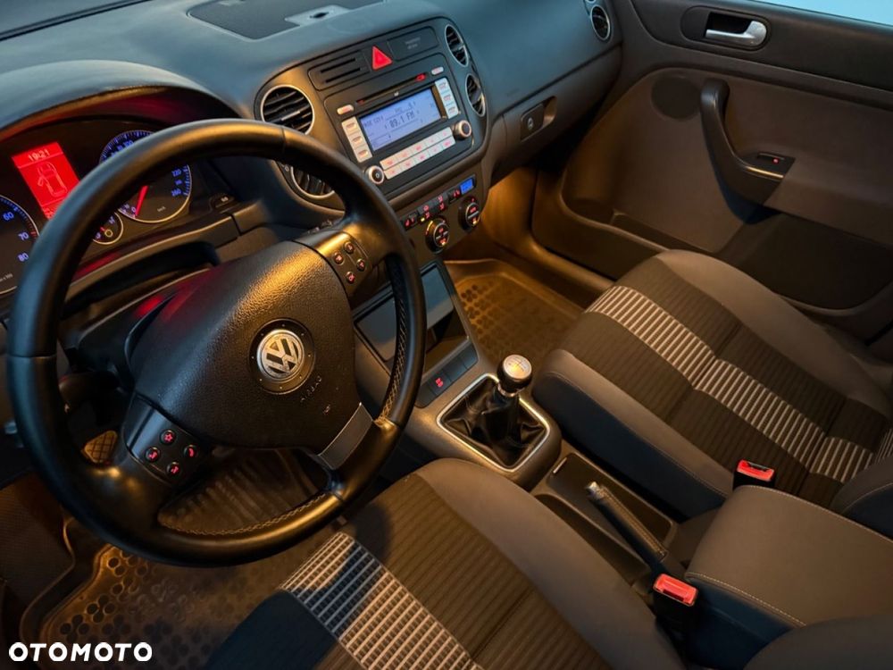 Volkswagen Golf Plus - 26