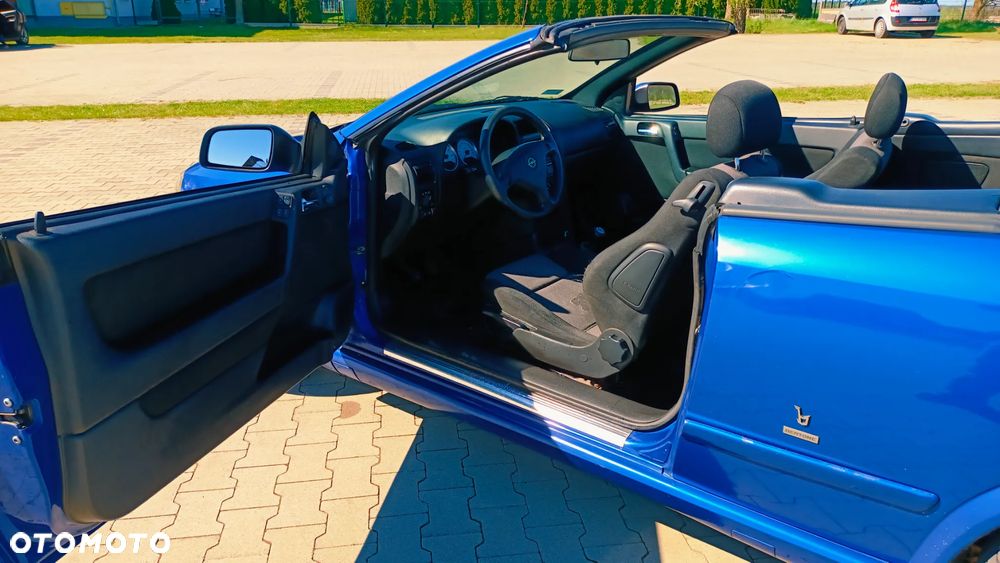 Opel Astra 1.8 Bertone - 14