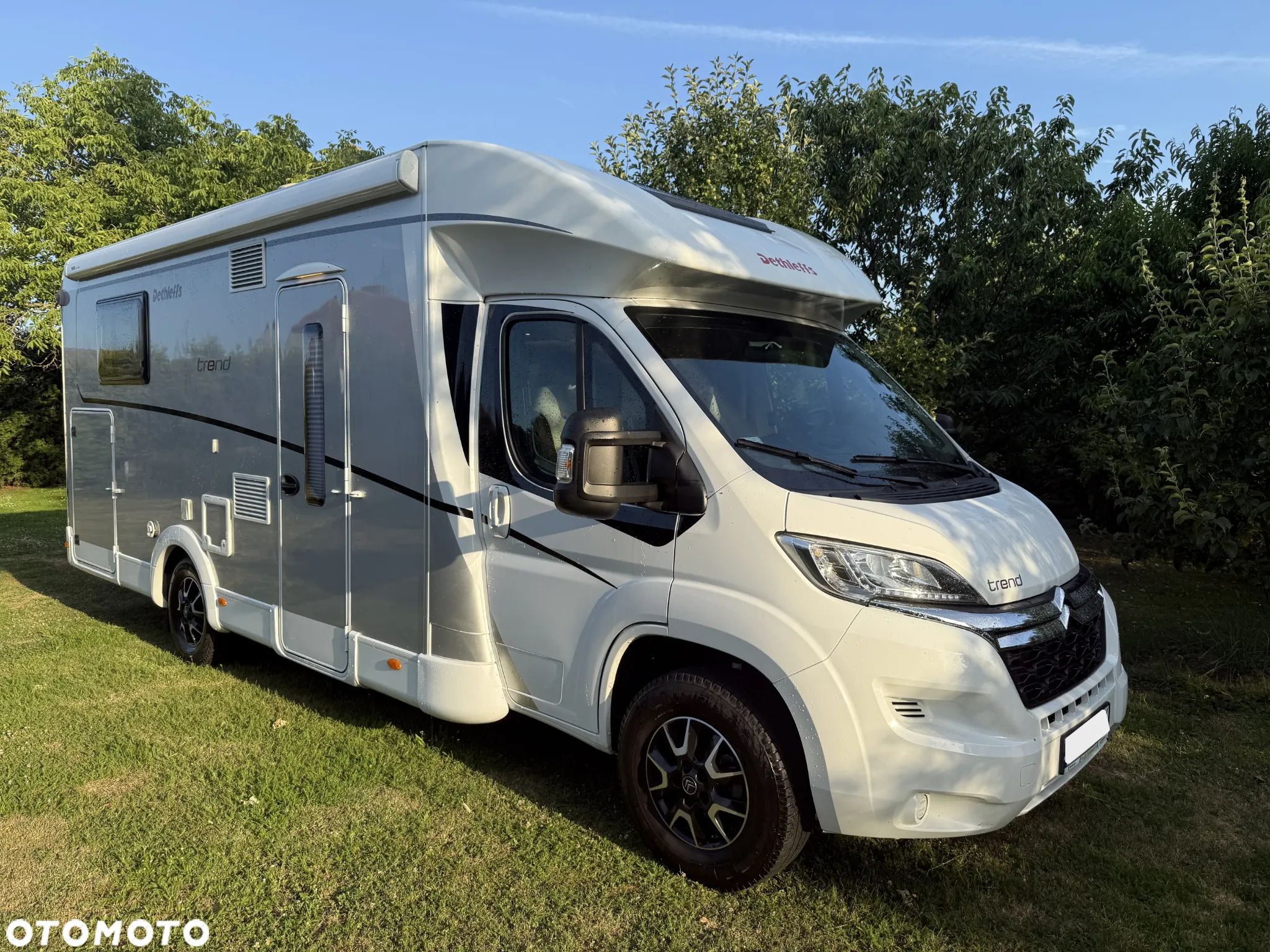 Dethleffs 7052  półintegra  camper kamper 5 osób - 1