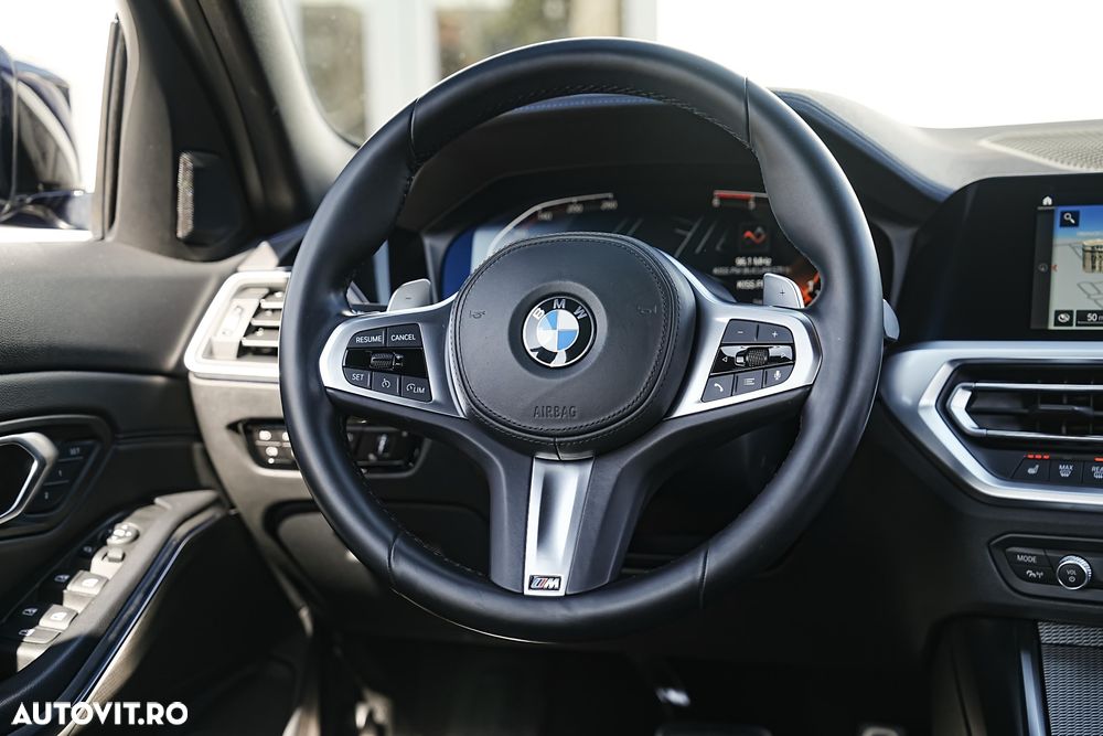 BMW Seria 3 320d Aut. M Sport - 9