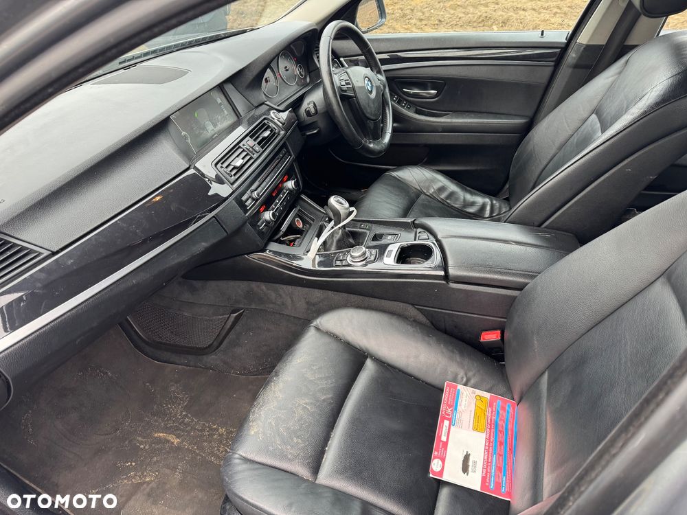 BMW Seria 5 520d - 8