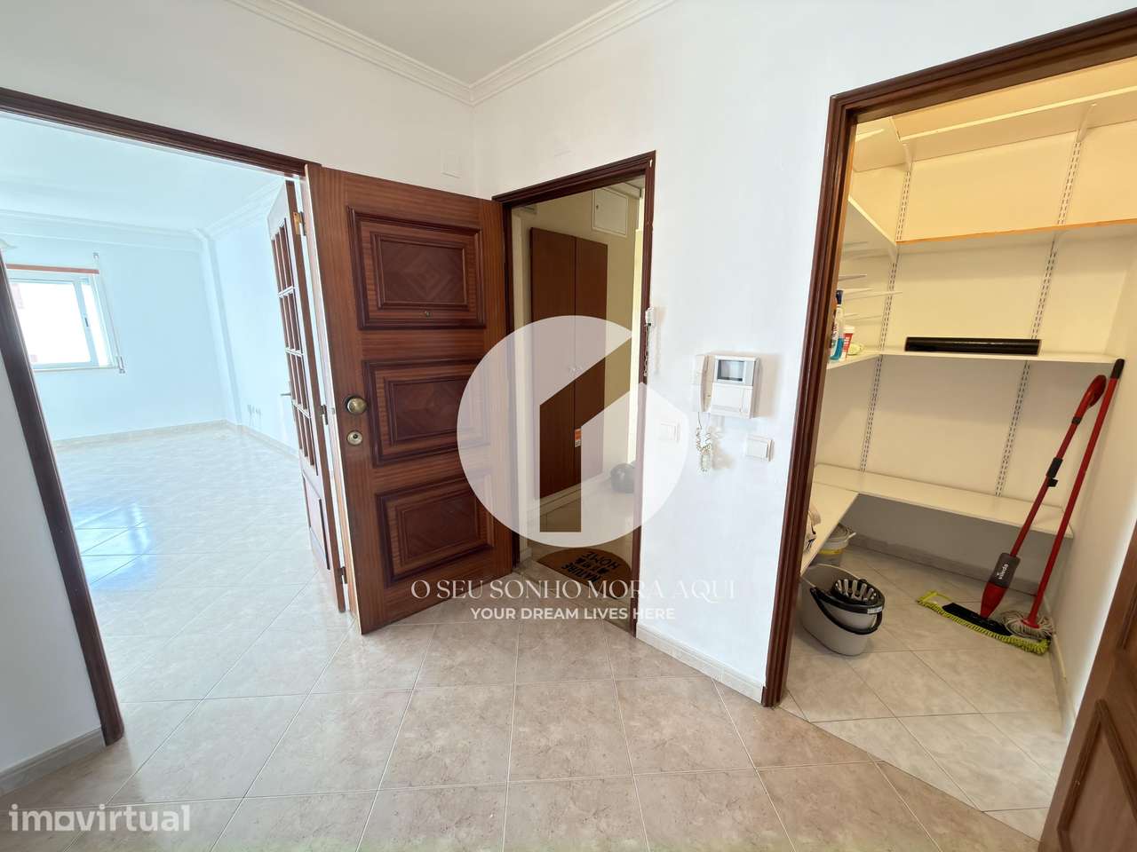 Apartamento T2 com Garagem Box - Olhão - Grande imagem: 5/31