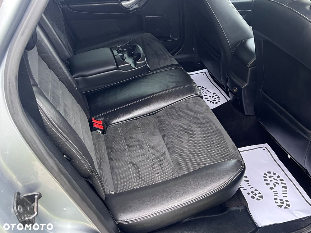 Ford Mondeo 2.0 TDCi Titanium - 25