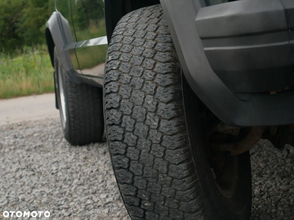 Jeep Cherokee 4.0 Limited - 17