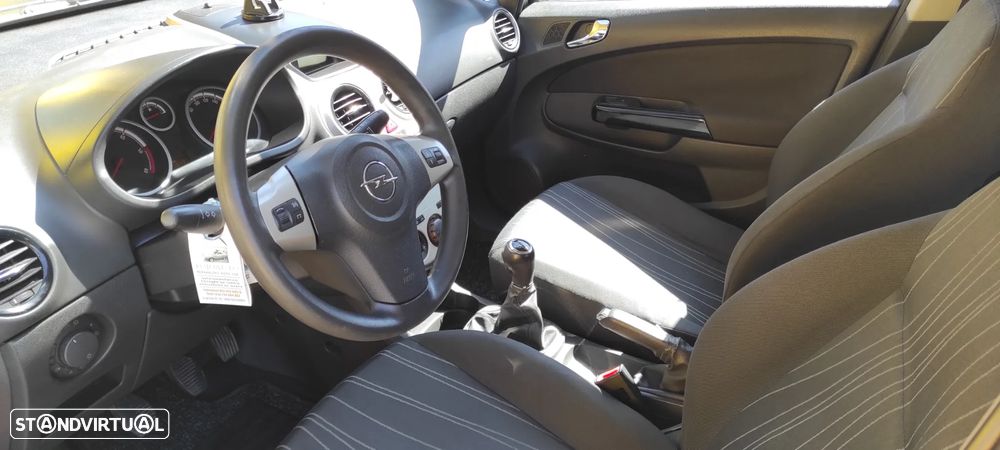 Opel Corsa 1.3 CDTi Enjoy - 6