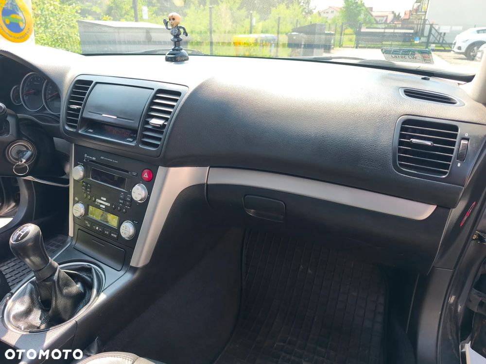 Subaru Legacy 2.0R GL - 11