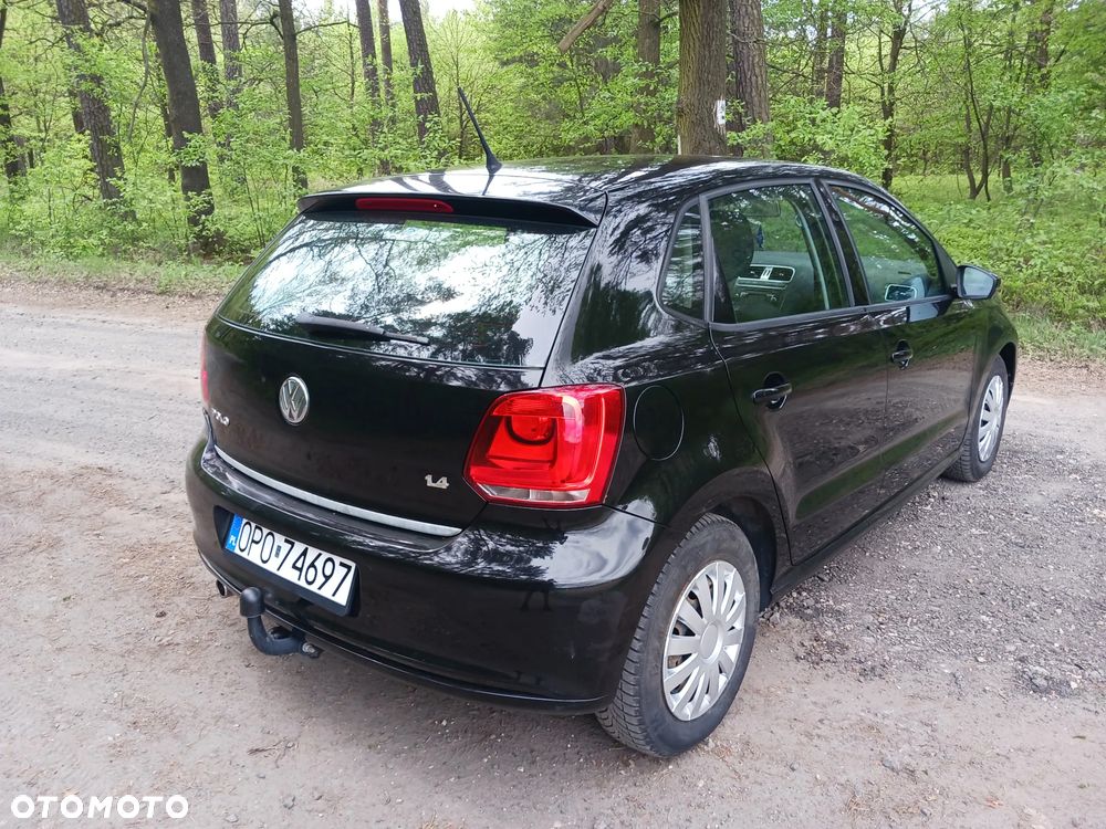 Volkswagen Polo 1.4 16V Comfortline - 9