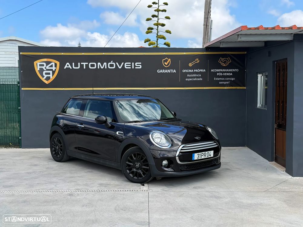 MINI 3 Portas Cooper D - 3