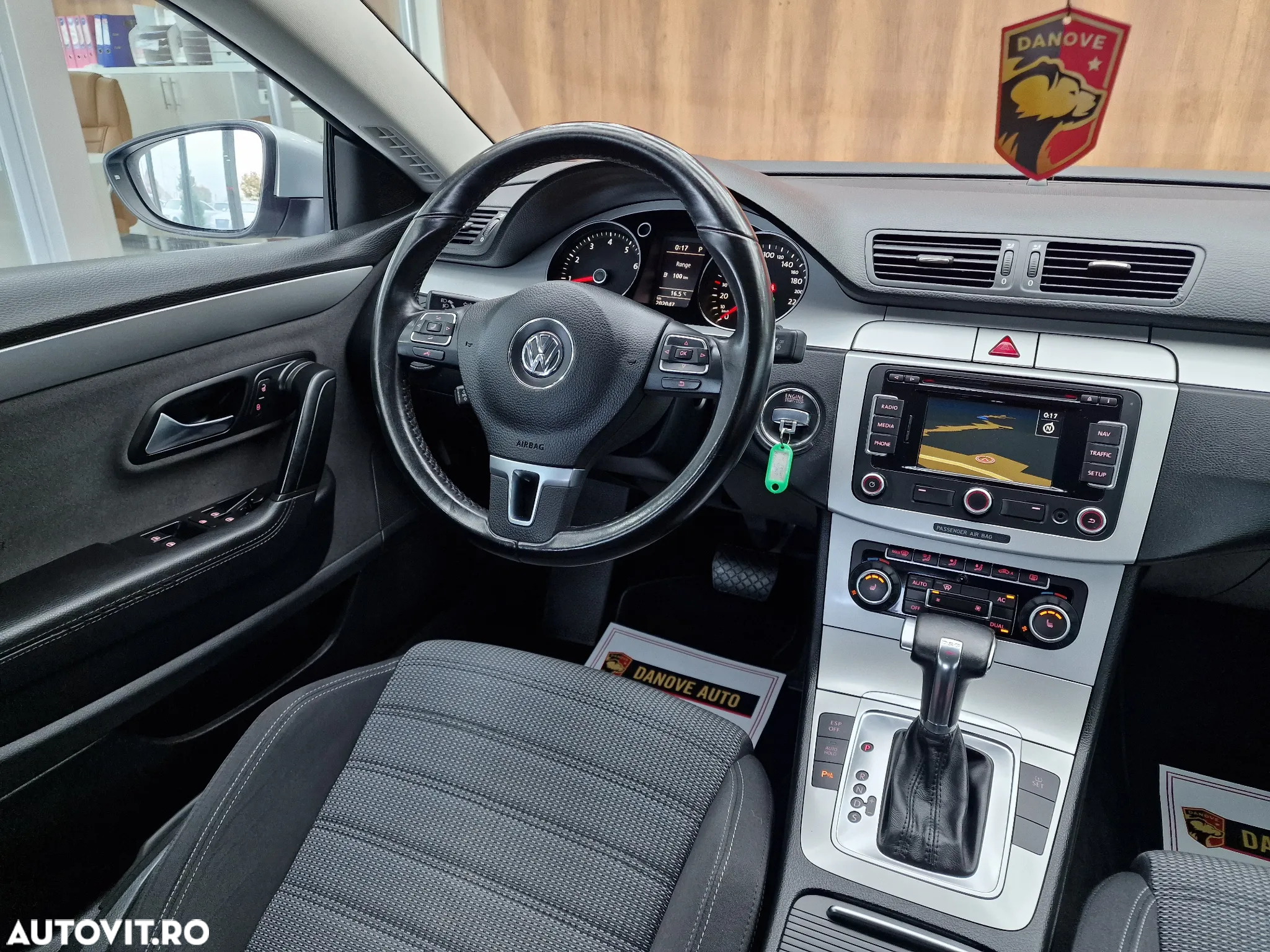 Volkswagen Passat CC 1.8 TSI DSG - 17