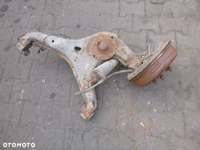 WAHACZ LEWY TYŁ LEWY TYLNY VOLKSWAGEN T4 - 3