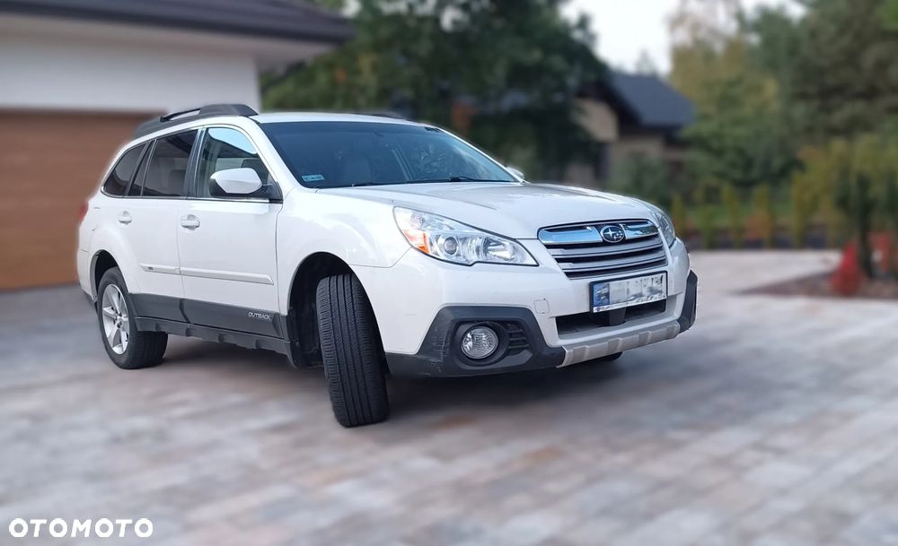 Subaru Outback - 1