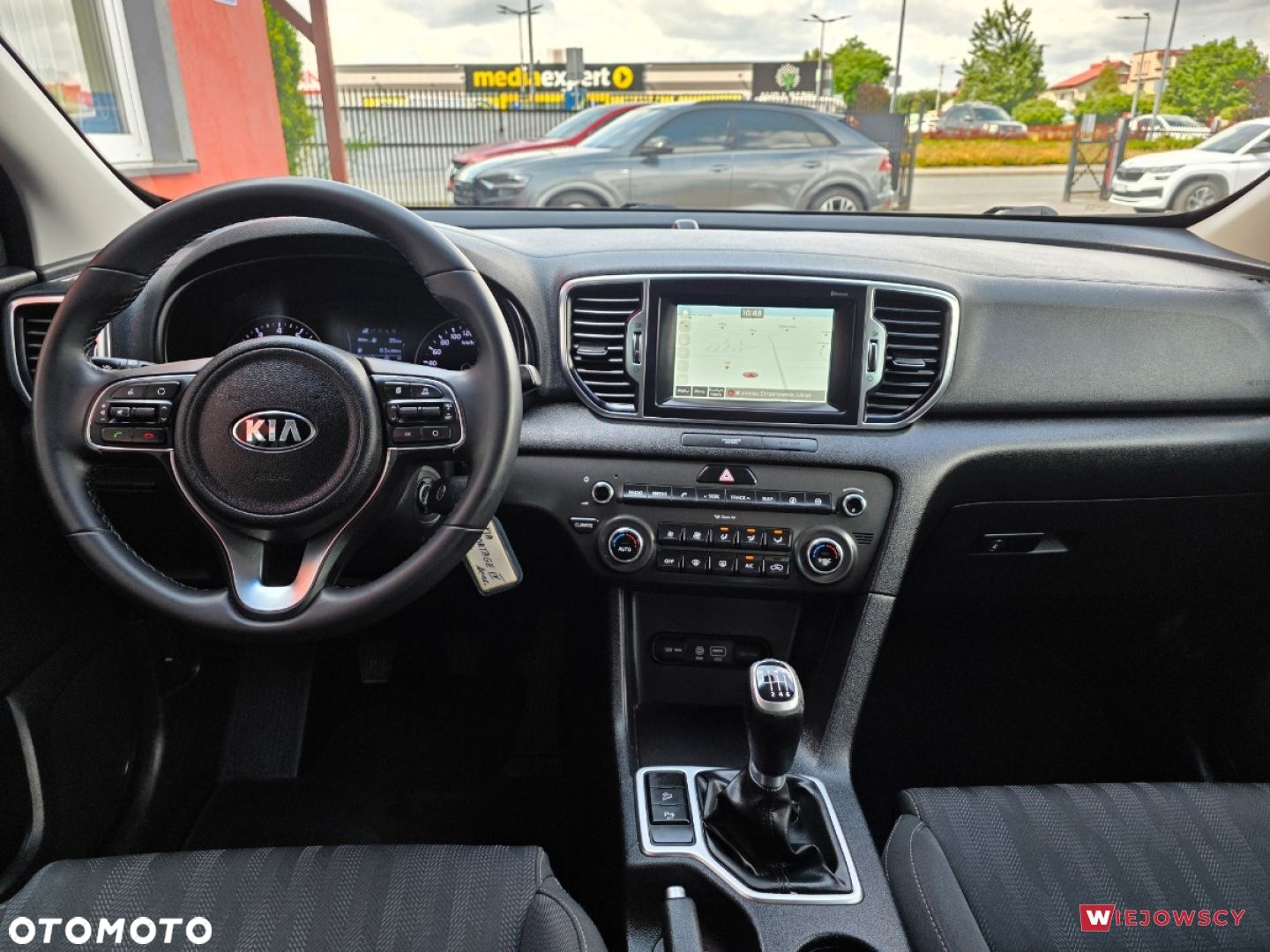 Kia Sportage - 16