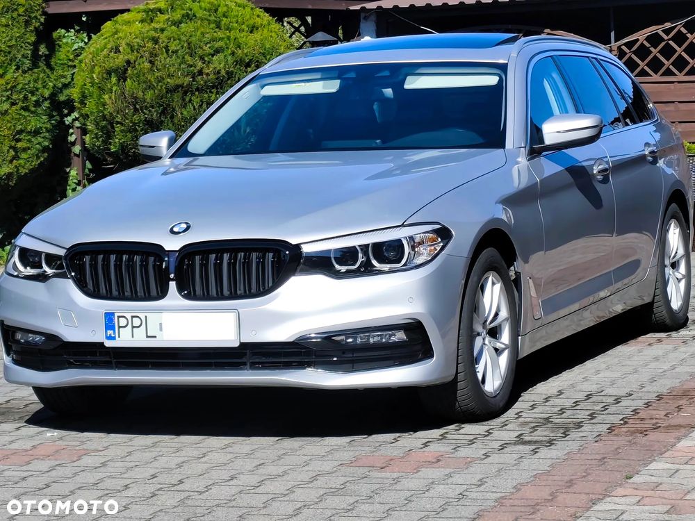 BMW Seria 5 520i GPF Luxury Line sport - 4